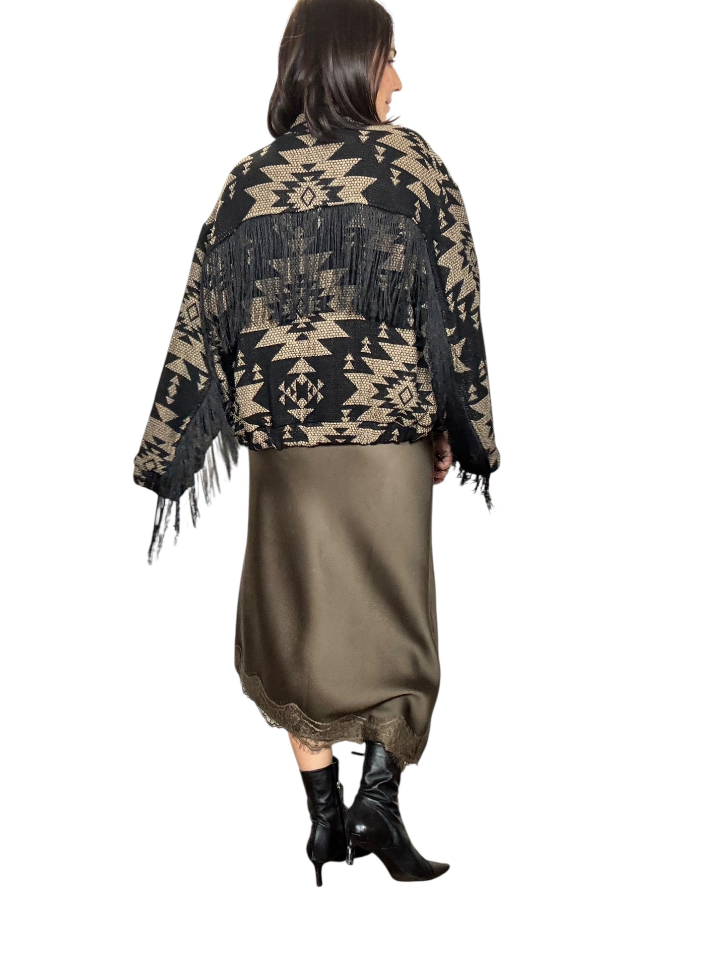 BOMBER JACQUARD CON FRANGE SUSY MIX
