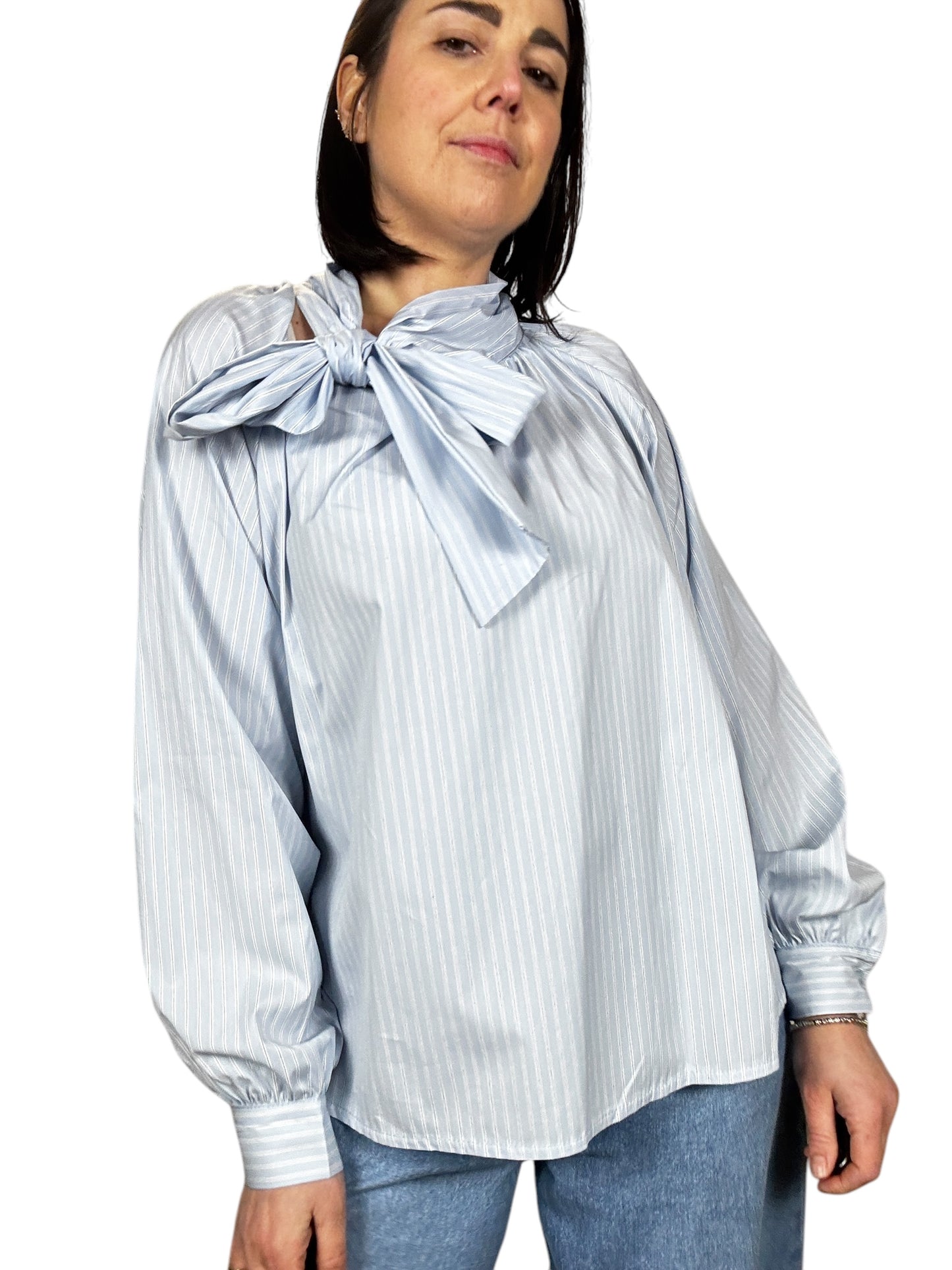 CAMICIA GESSATA AZZURRA CON FIOCCO SUSY MIX