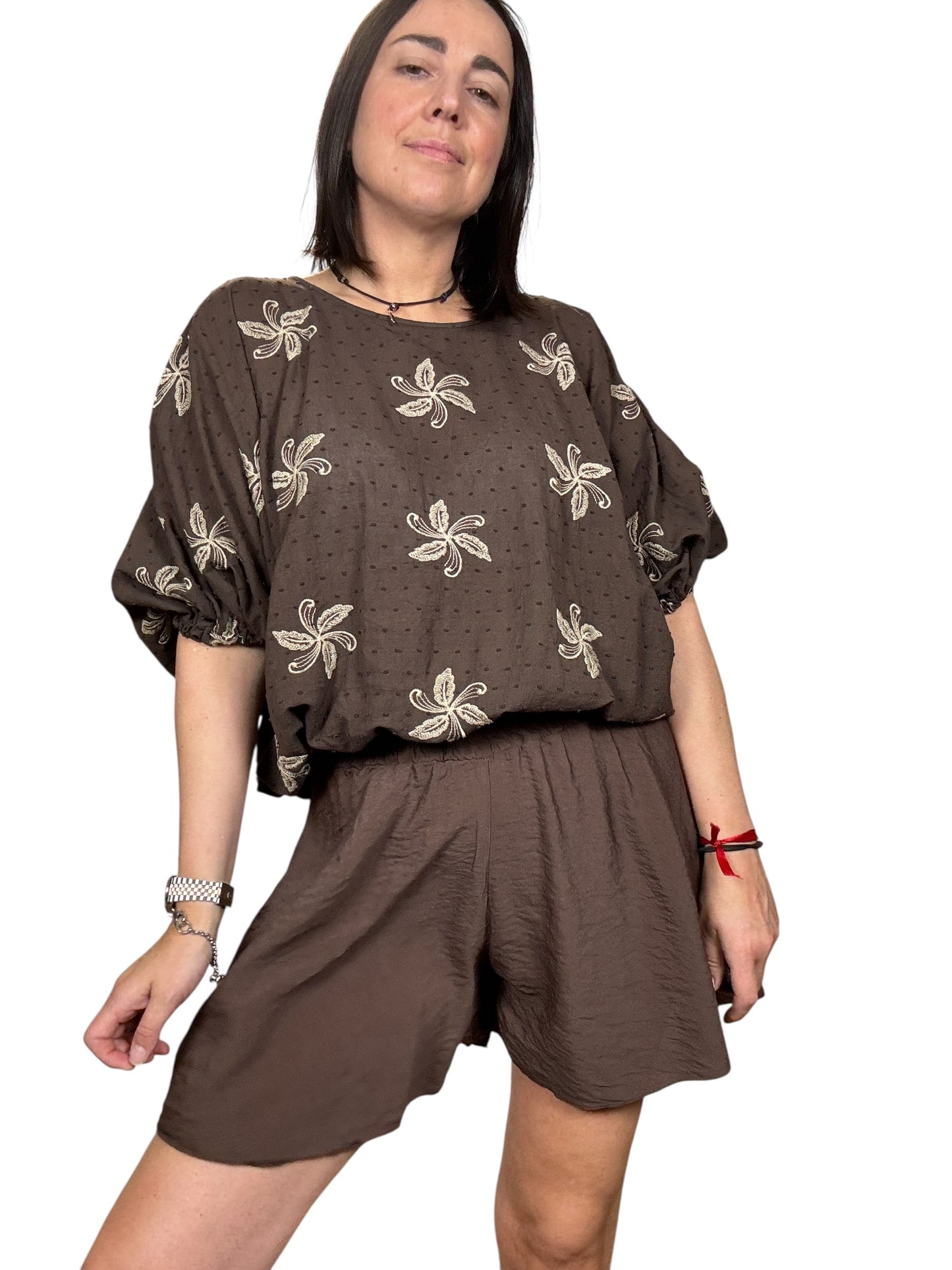CAMICIA RICAMATA CON LACCETTI VICOLO