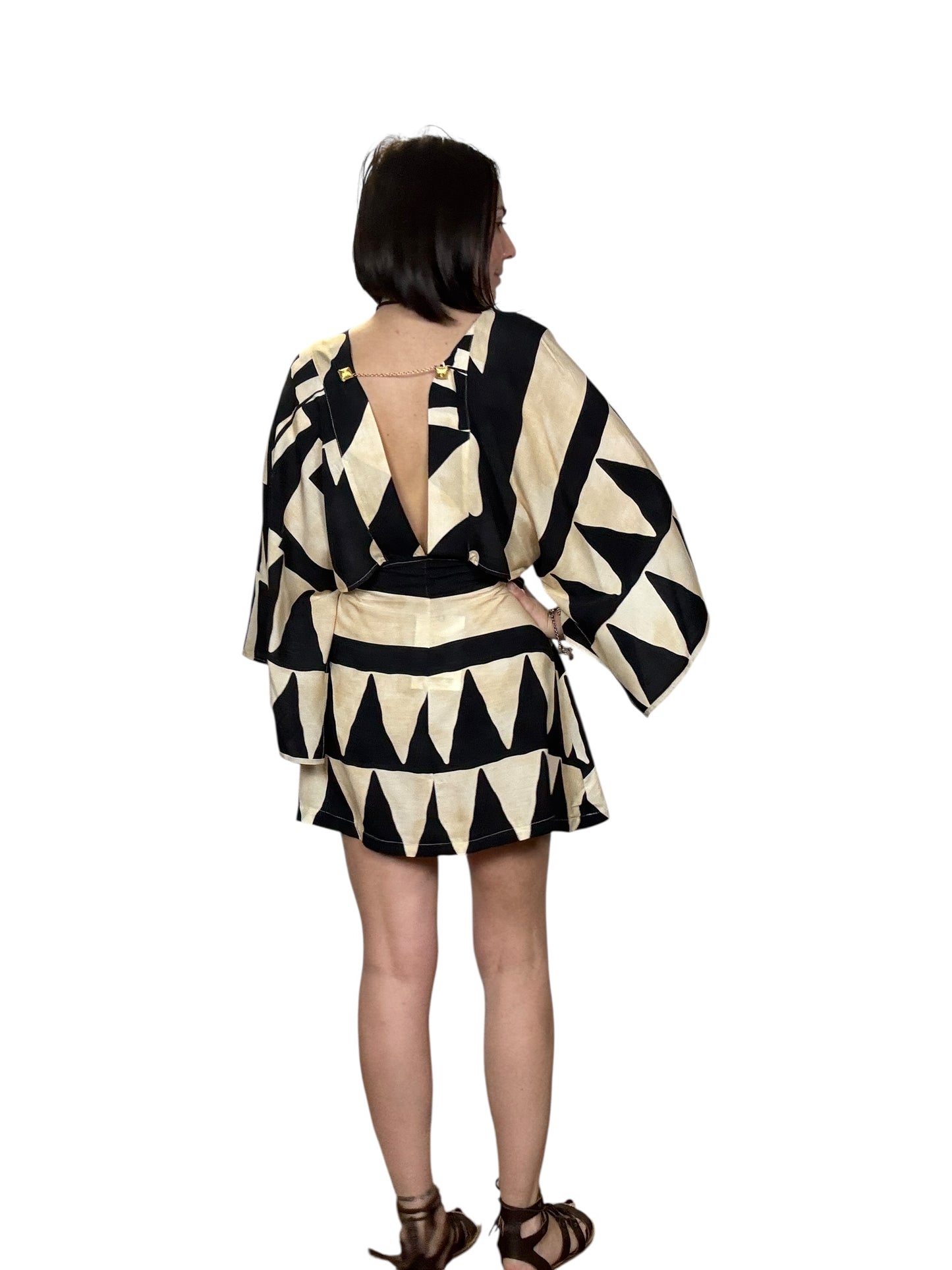 ABITO CORTO CUT-OUT HAVEONE