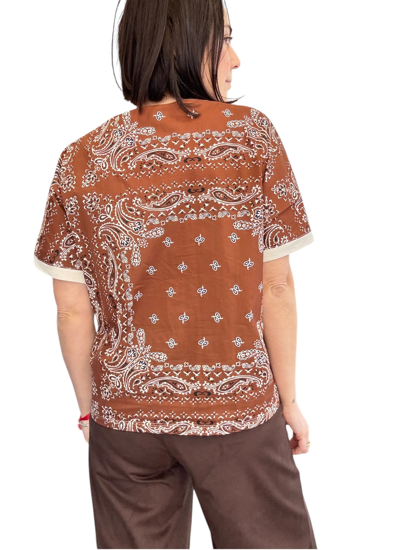 T-SHIRT DOPPIO TESSUTO STAMPA BANDANA VICOLO