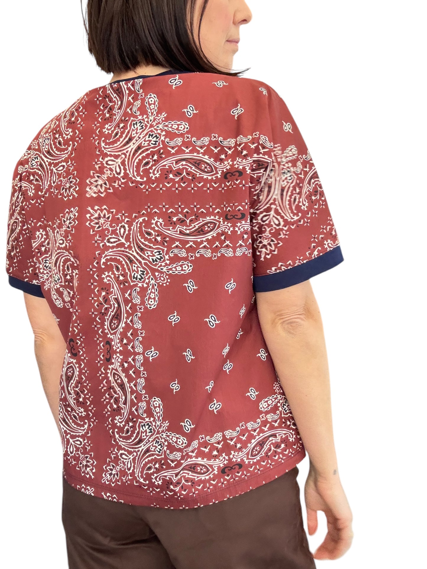T-SHIRT DOPPIO TESSUTO STAMPA BANDANA VICOLO