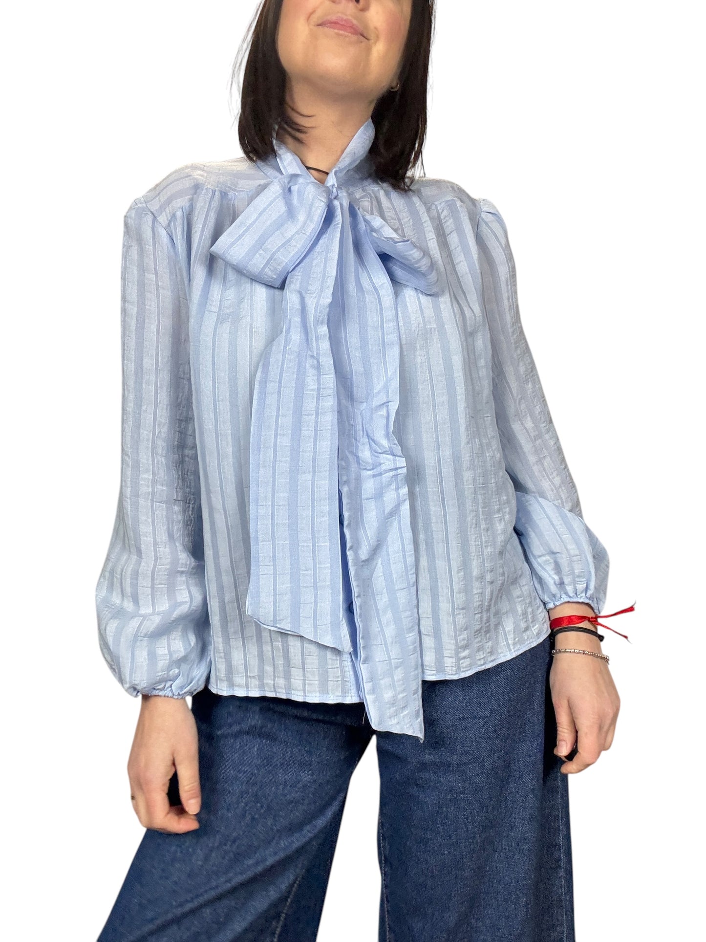 CAMICIA GESSATA TONO SU TONO CON FIOCCO SUSY MIX