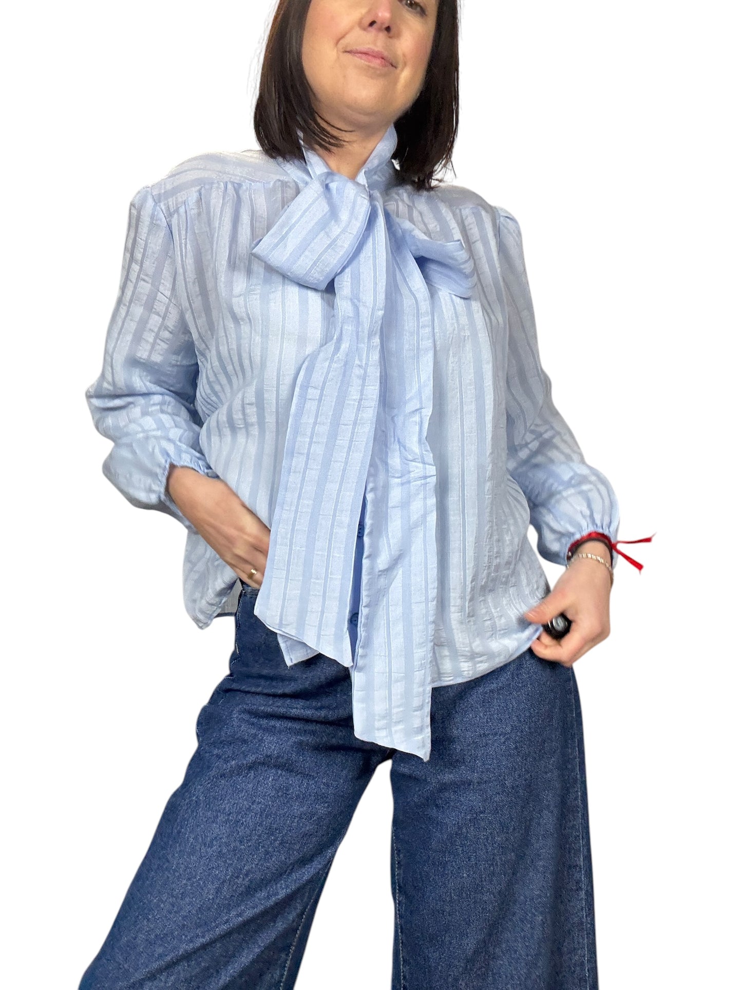 CAMICIA GESSATA TONO SU TONO CON FIOCCO SUSY MIX