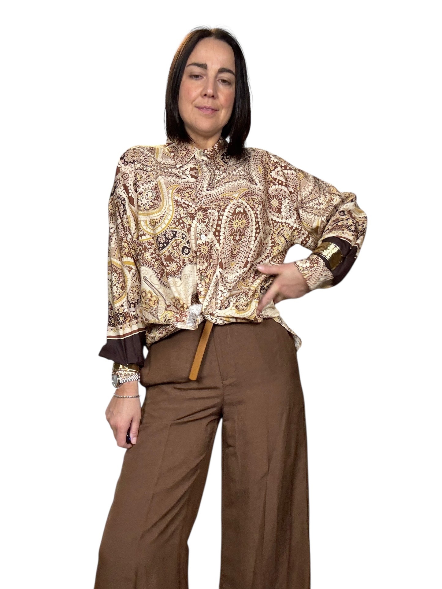 CAMICIA STAMPA ETNICA+BRACCIALI TENSIONE IN