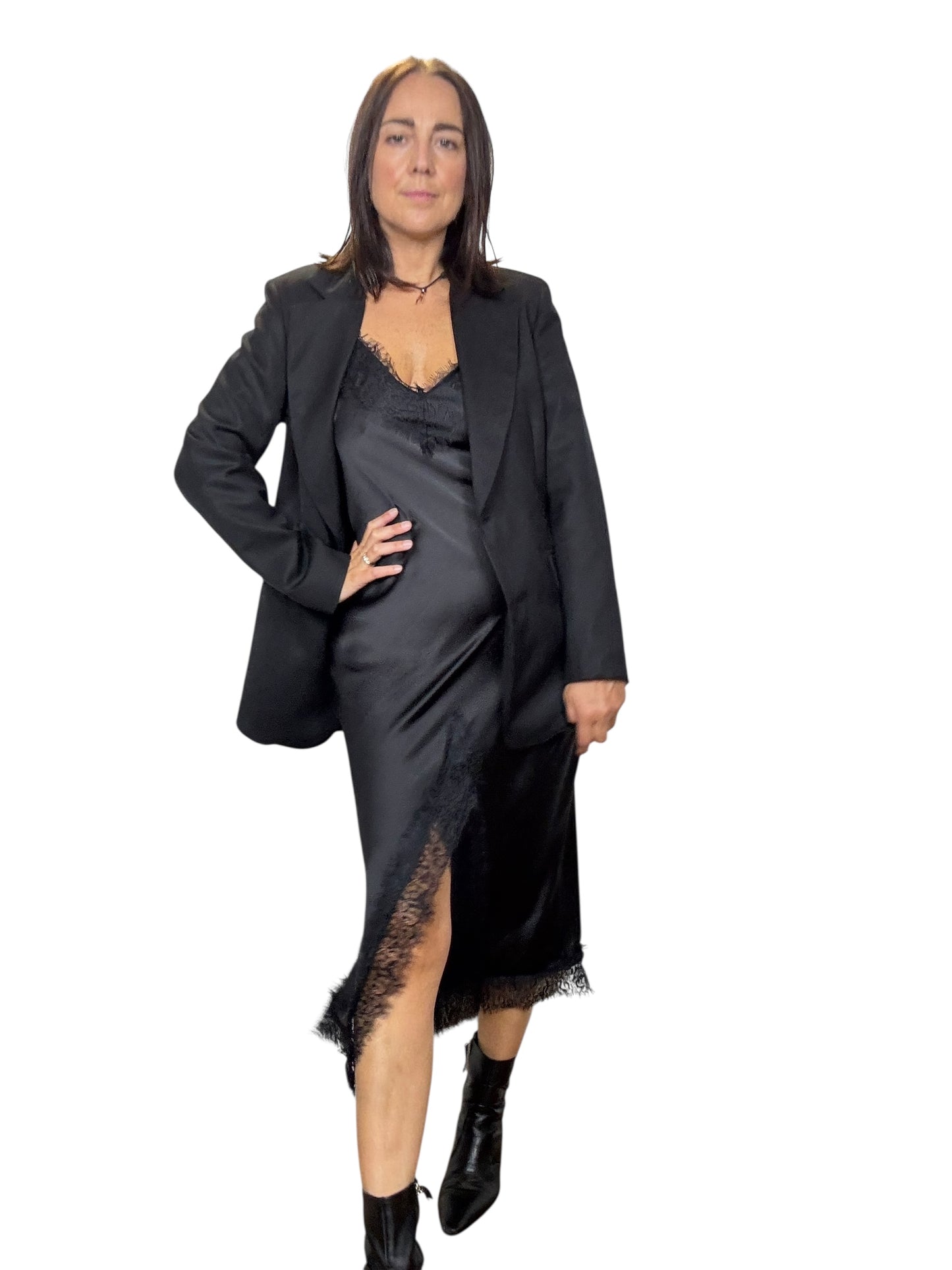 ABITO SOTTOVESTE CON SPACCO TENSIONE IN