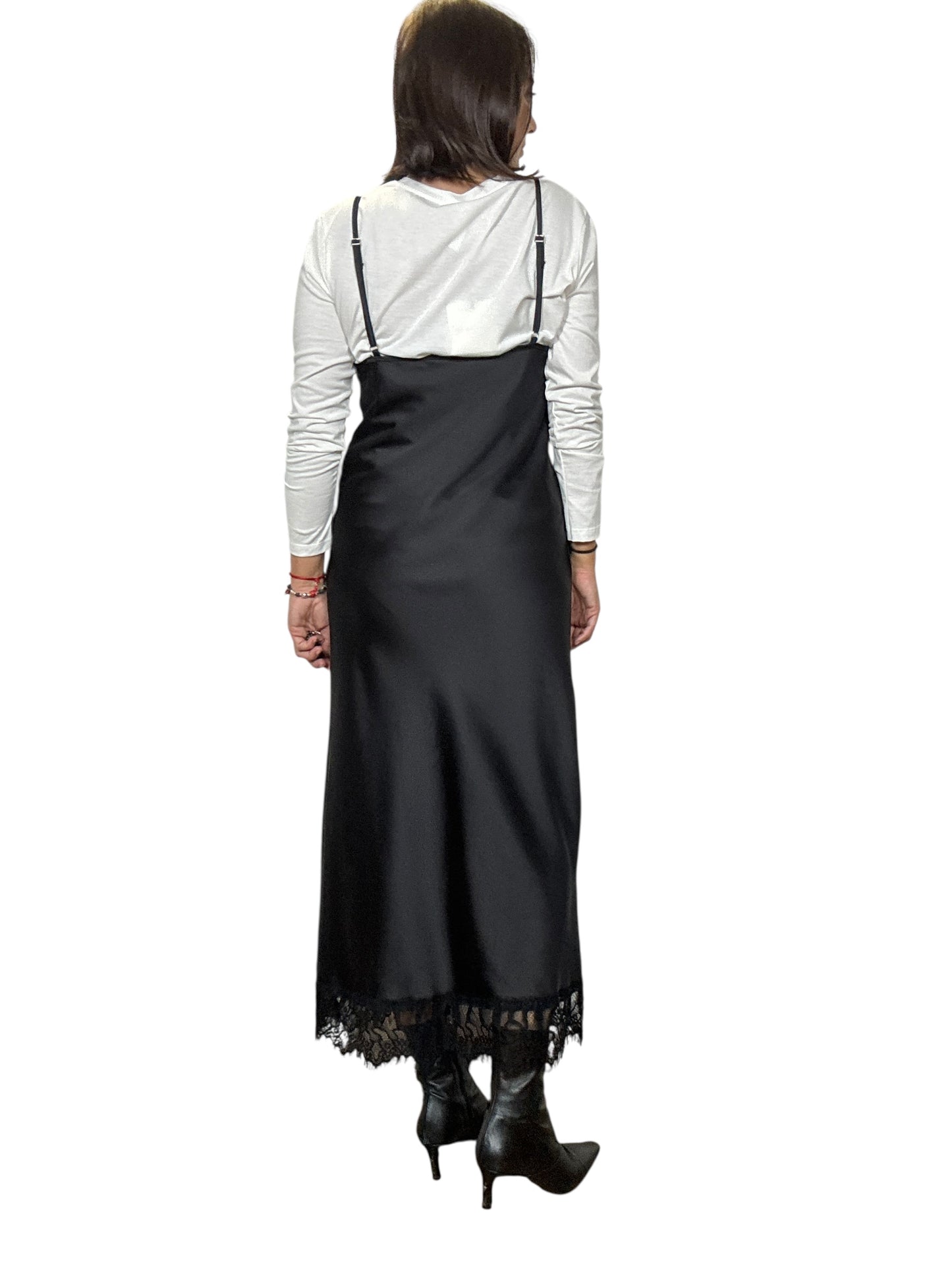 ABITO A SOTTOVESTE CON T-SHIRT TENSIONE IN
