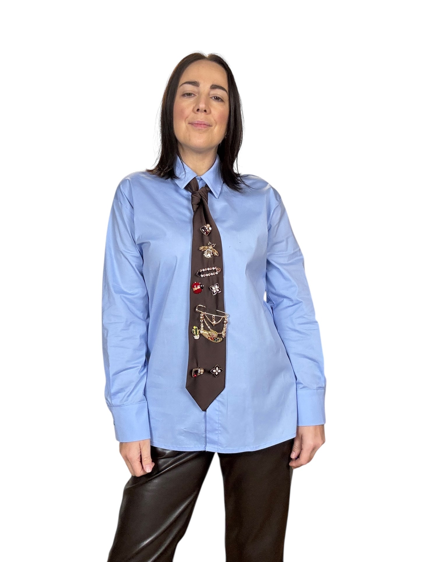CAMICIA CON CRAVATTA TENSIONE IN