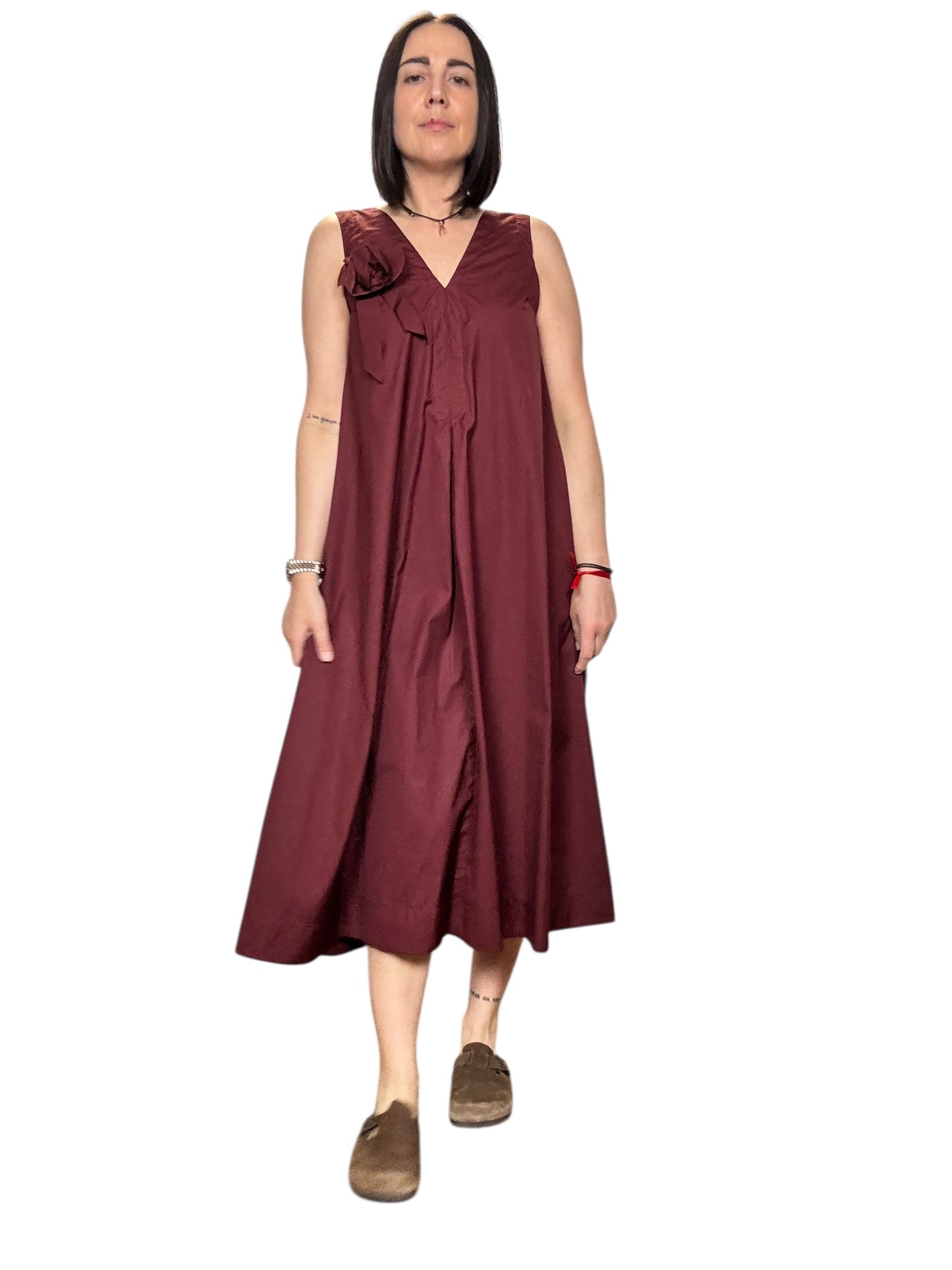 ABITO SMANICATO CON ROSA DIXIE