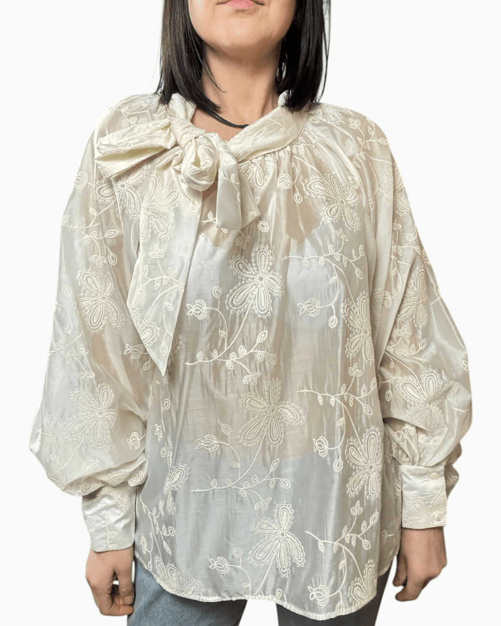 CAMICIA RICAMATA CON FIOCCO VICOLO - XE BLU ABBIGLIAMENTO