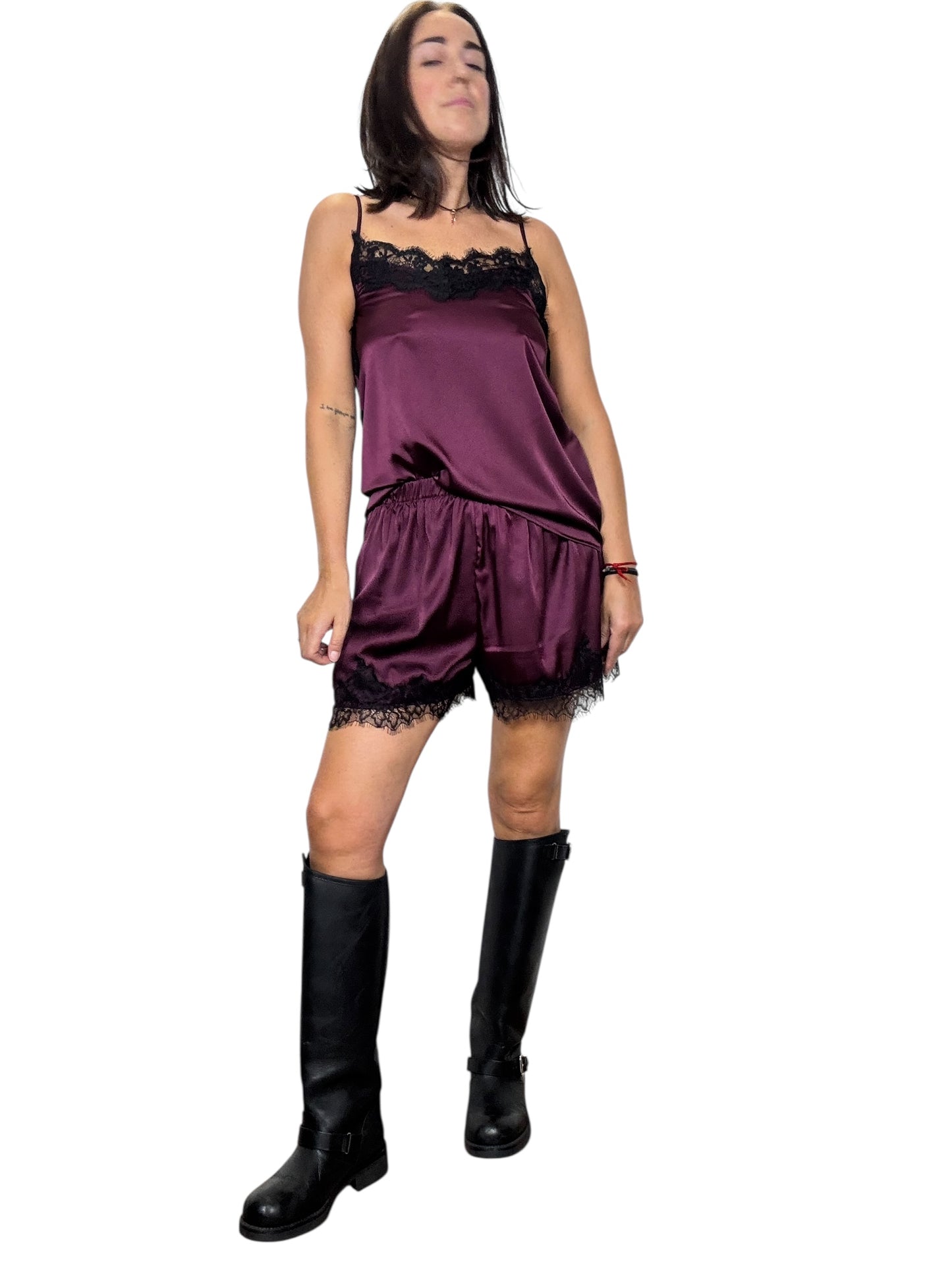 SHORT IN RASO CON INSERTO IN PIZZO VICOLO