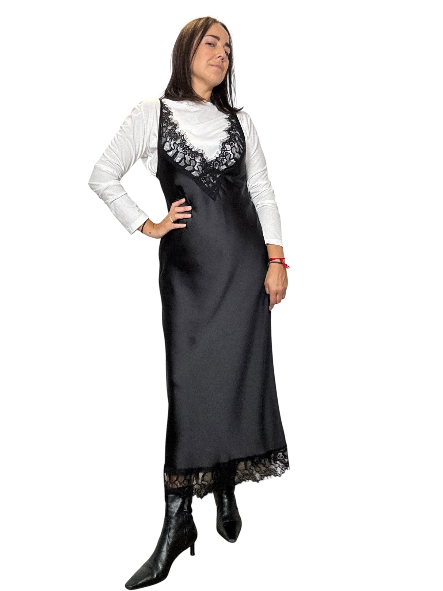 ABITO A SOTTOVESTE CON T-SHIRT TENSIONE IN