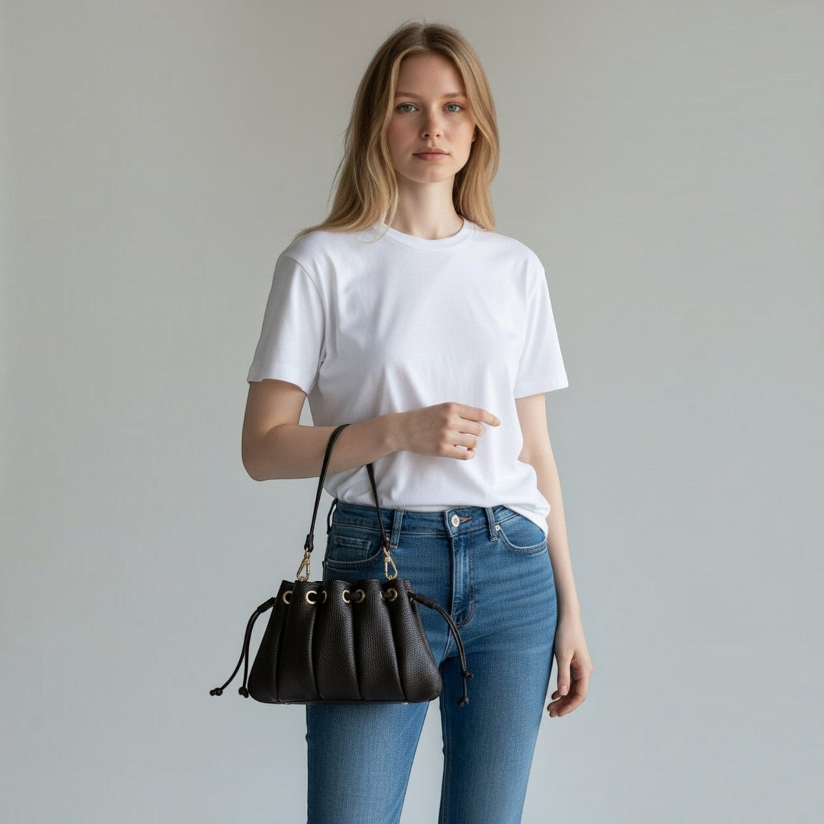 BORSA CON COULISSE - XE BLU Abbigliamento Donna