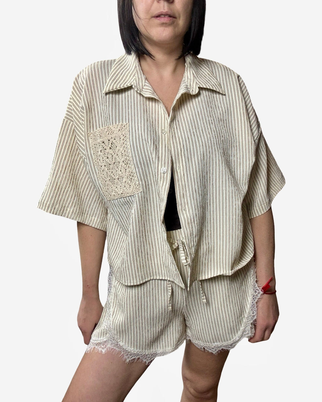 CAMICIA RIGATA CON TASCHINA IN PIZZO VICOLO - XE BLU ABBIGLIAMENTO