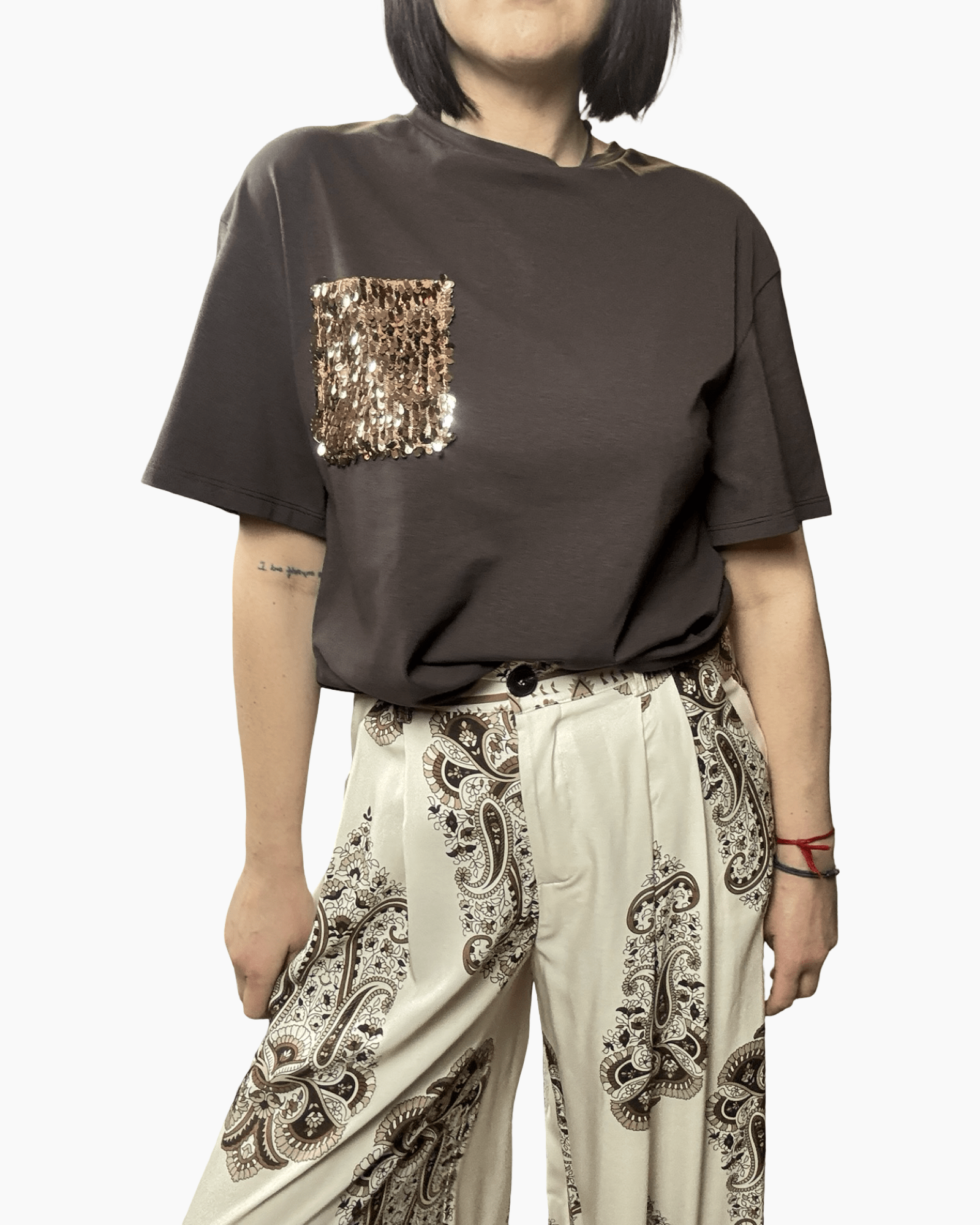 MAGLIETTA TASCA PAILLETTES GRANDI SUSY MIX - XE BLU ABBIGLIAMENTO