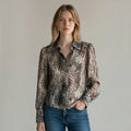 Camicia XE BLU Abbigliamento Donna a maniche lunghe con stampa pitonata, in misto viscosa e lana, vestibilità regular